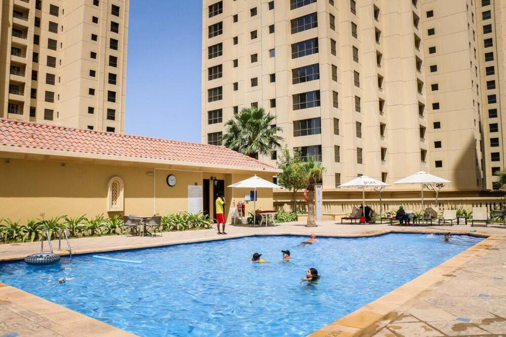 Apartment Elan Rimal 5 Suits *